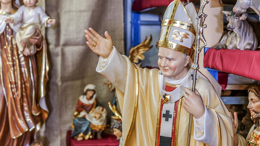 Esposizione di Arte Sacra - Bergland scultore in legno a Ortisei in Val Gardena